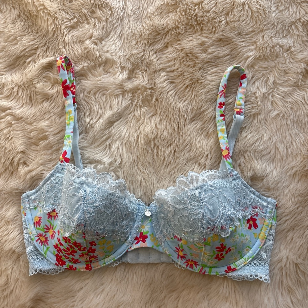 Adore Me Floral Lace Bra - Light Blue and Red
